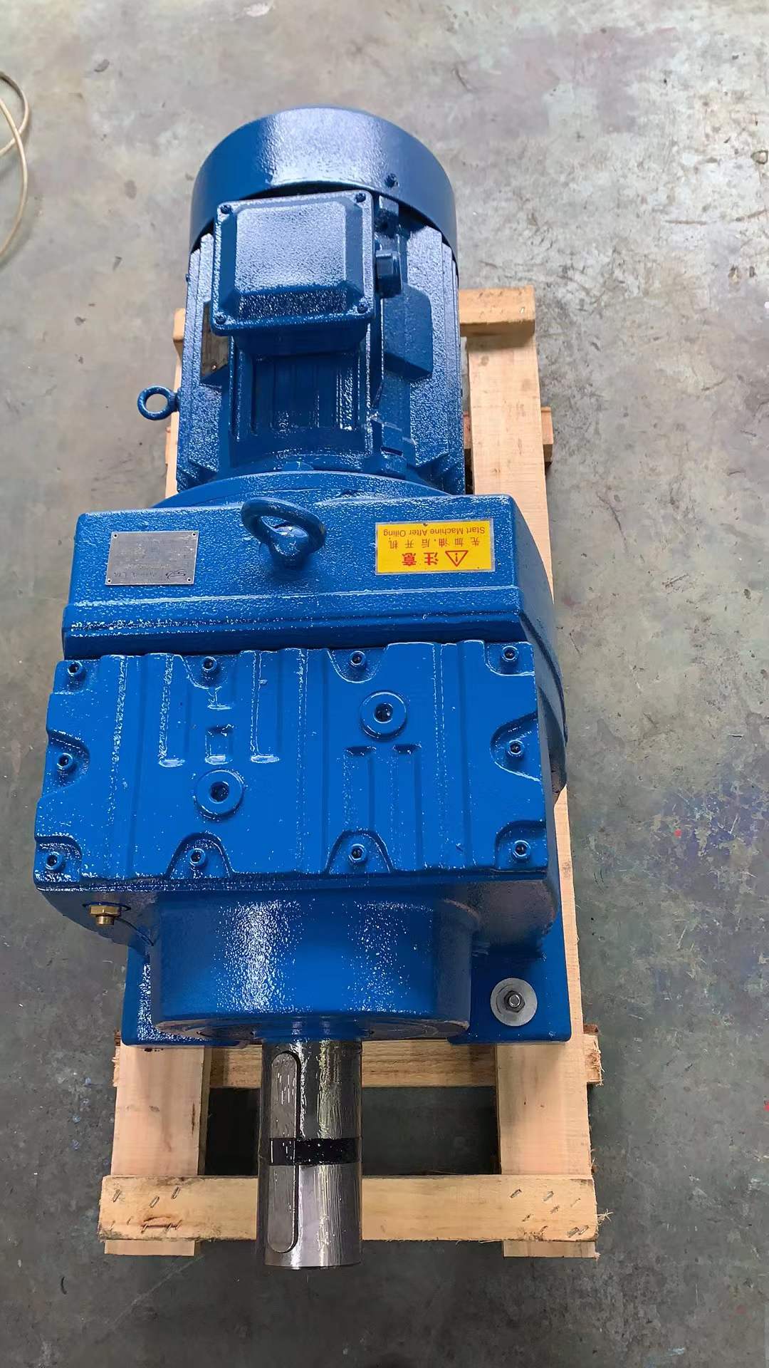 SA77-Y1.5KW-137ٻFF157DV225M4