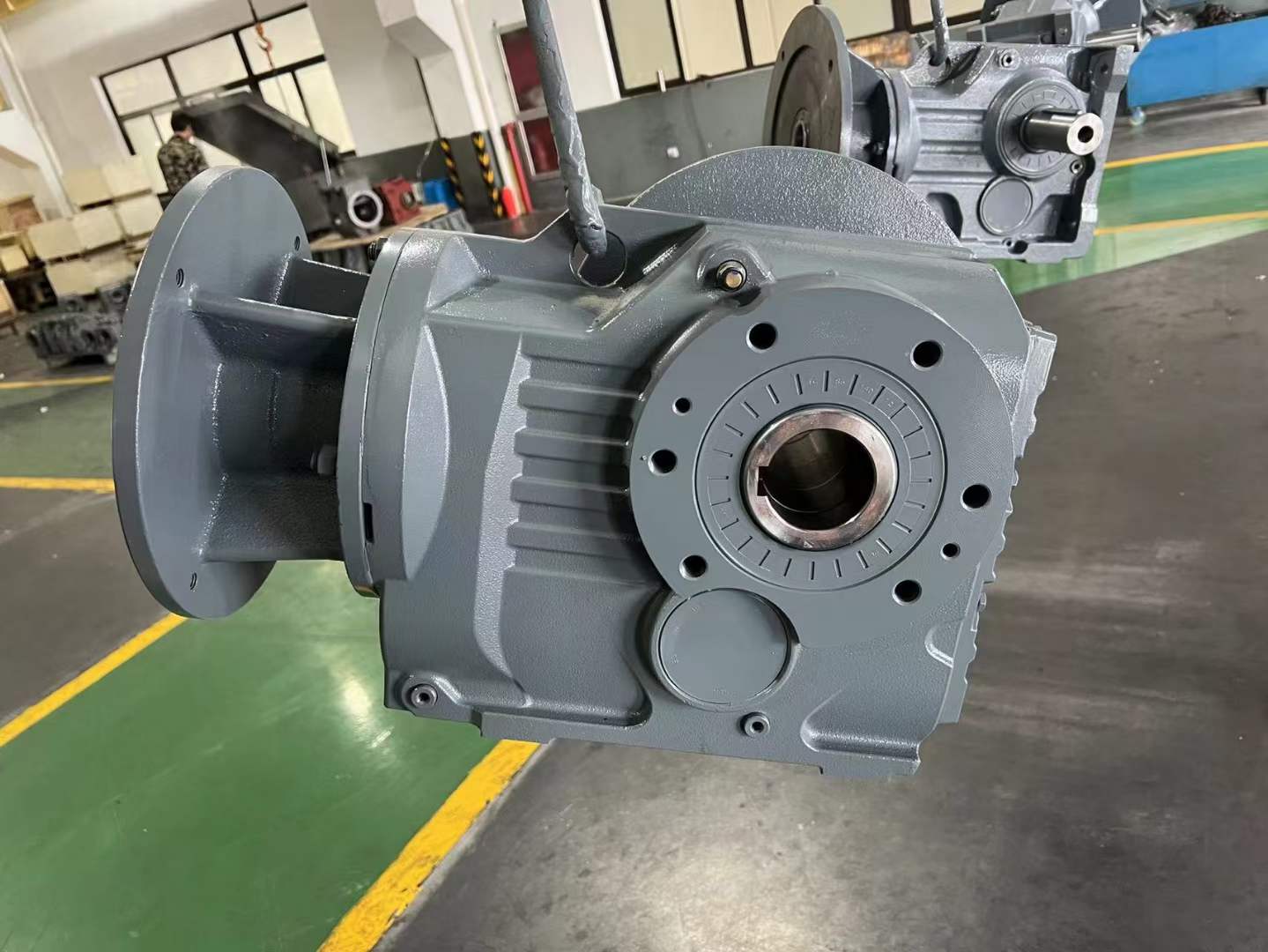 KAF37-Y0.25KW-6.37ٻFF157R97DRE180M4