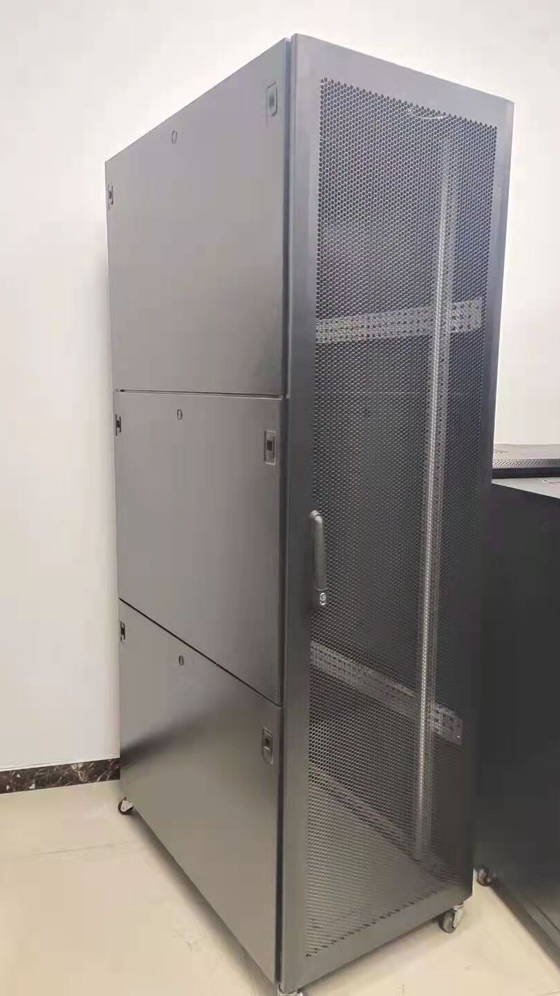 ӵ׻